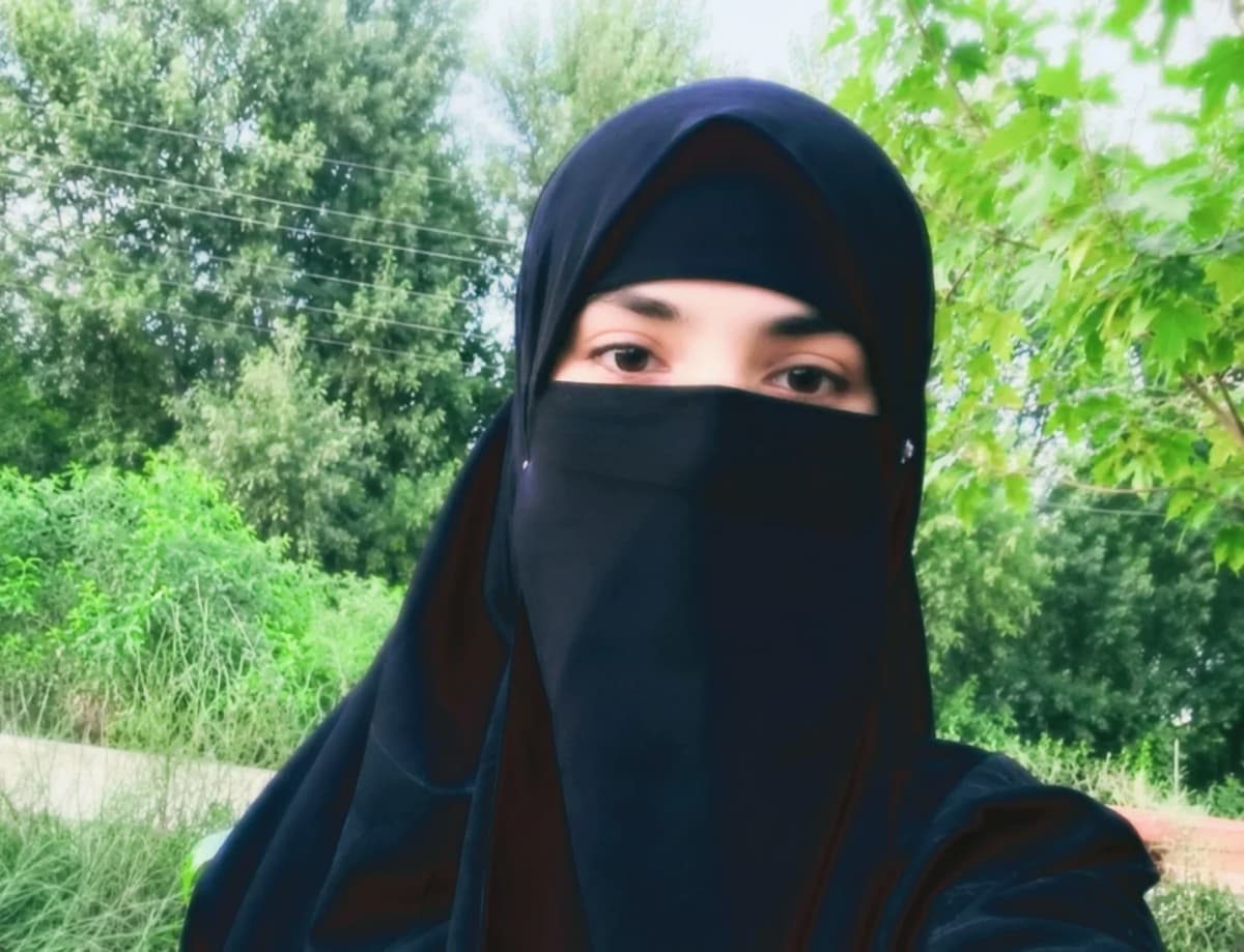 Ghulam Ayesha