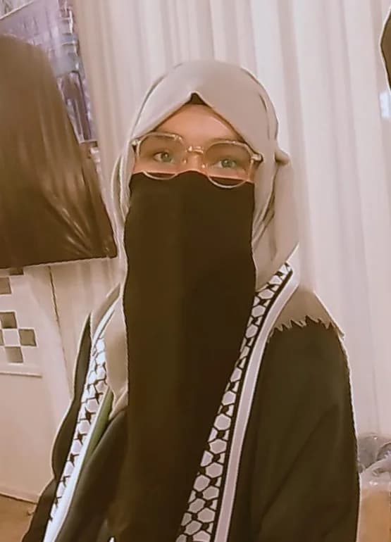 Zoha Kamil Khan