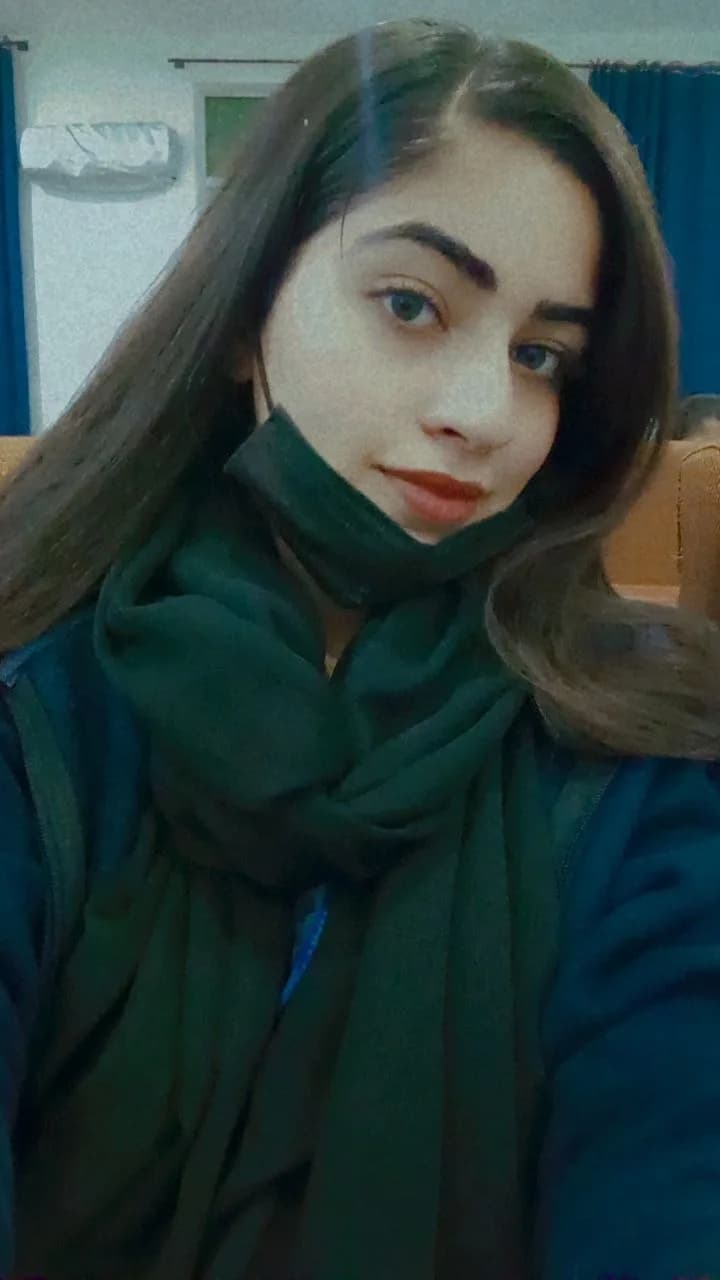 Amna Arif