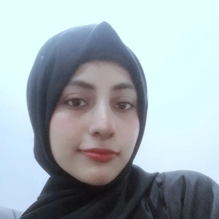 Saleha fatima