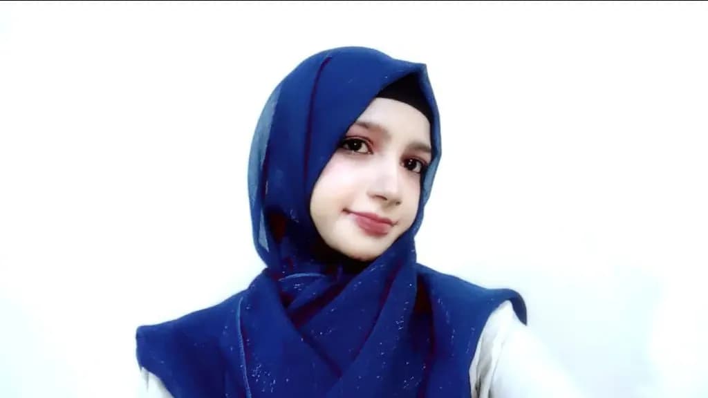 Mahnoor Khan