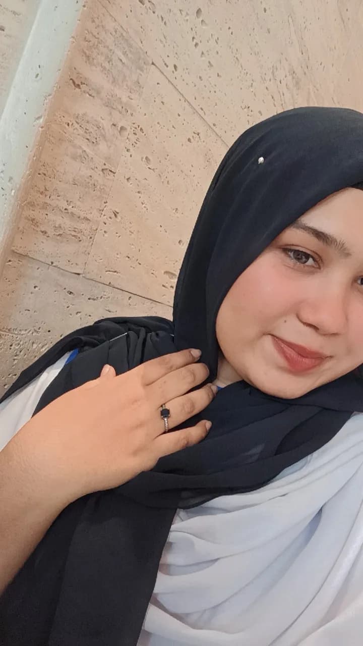 kainat Abid